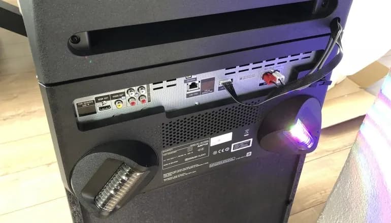 درگاه و اتصالات سیستم صوتی حرفه ای سونی مدل sony mhc-v90dw
